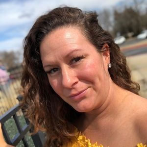 Meet your Posher, Kelli